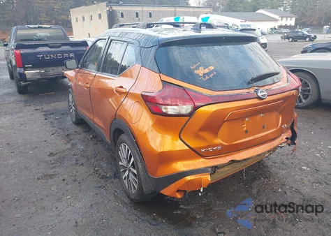 2024 Nissan Kicks Sv Xtronic Cvt z USA, uszkodzony, nr VIN 3N1CP5CV5RL483565